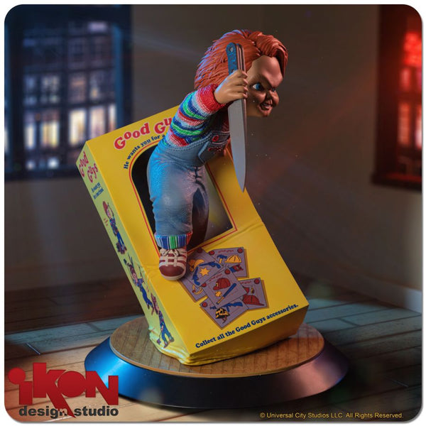 Child's Play Chucky Breaking Free From Box PVC Statue