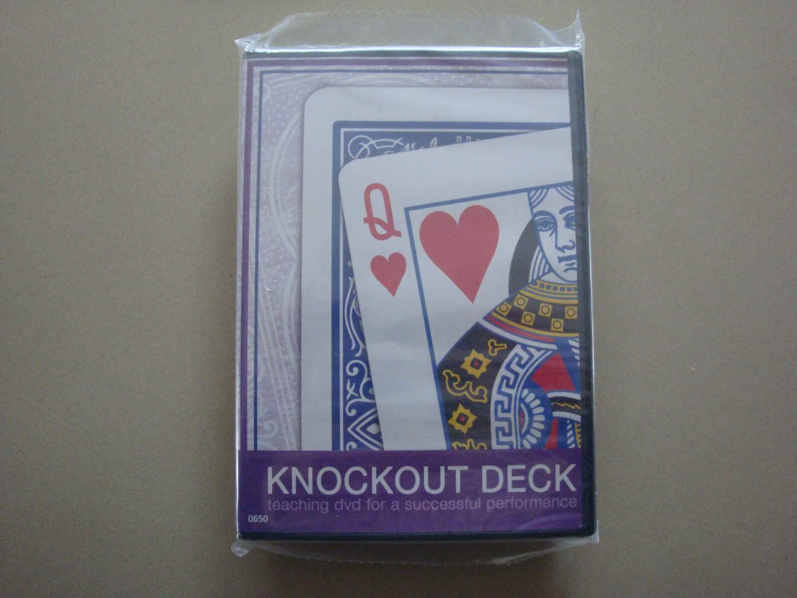 Knockout Bicycle Deck With Teaching DVD by Ben Salinas Magic Trick