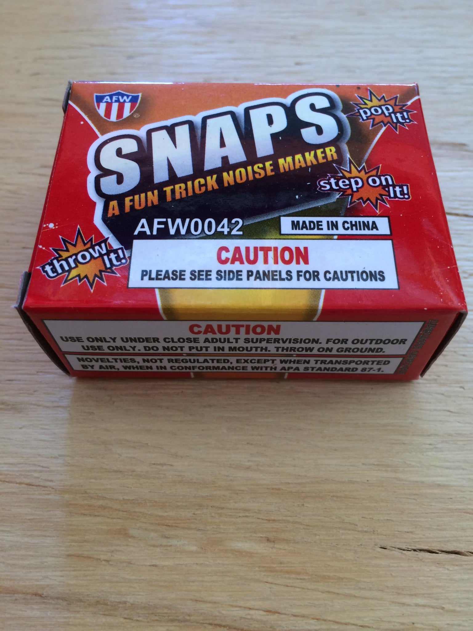 Snaps Pop Pop 5 Small Boxes Of 50 Snaps Pieces Per Box Trick Noise Maker